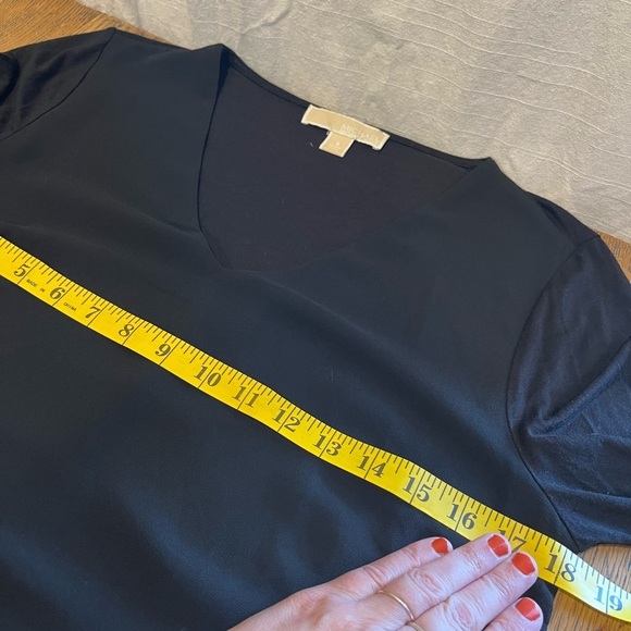 MICHEAL KORS Elegant Black Women's Top SIZE S - Picture 4 of 9